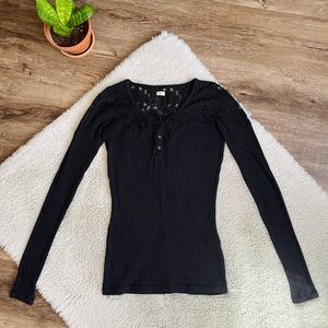 Hollister Black Waffle Knit Long Sleeve Shirt